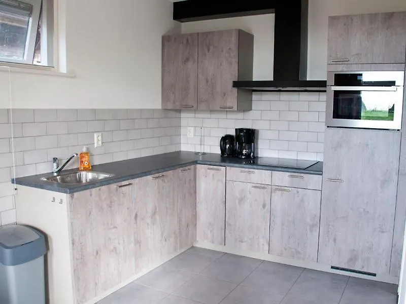 Cornelly Vakantiewoningen アムステルフェーン